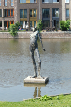 'Laura' in de Sieradenbuurt in Almere Buiten